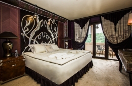 Double-Room-Royal-Castle-2
