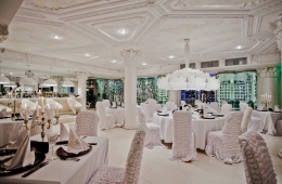 Italiant Restaurant Royal Castle (10)