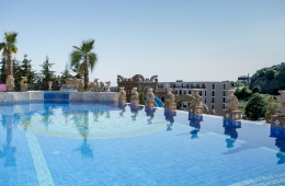 Pool Royal Castle (5)
